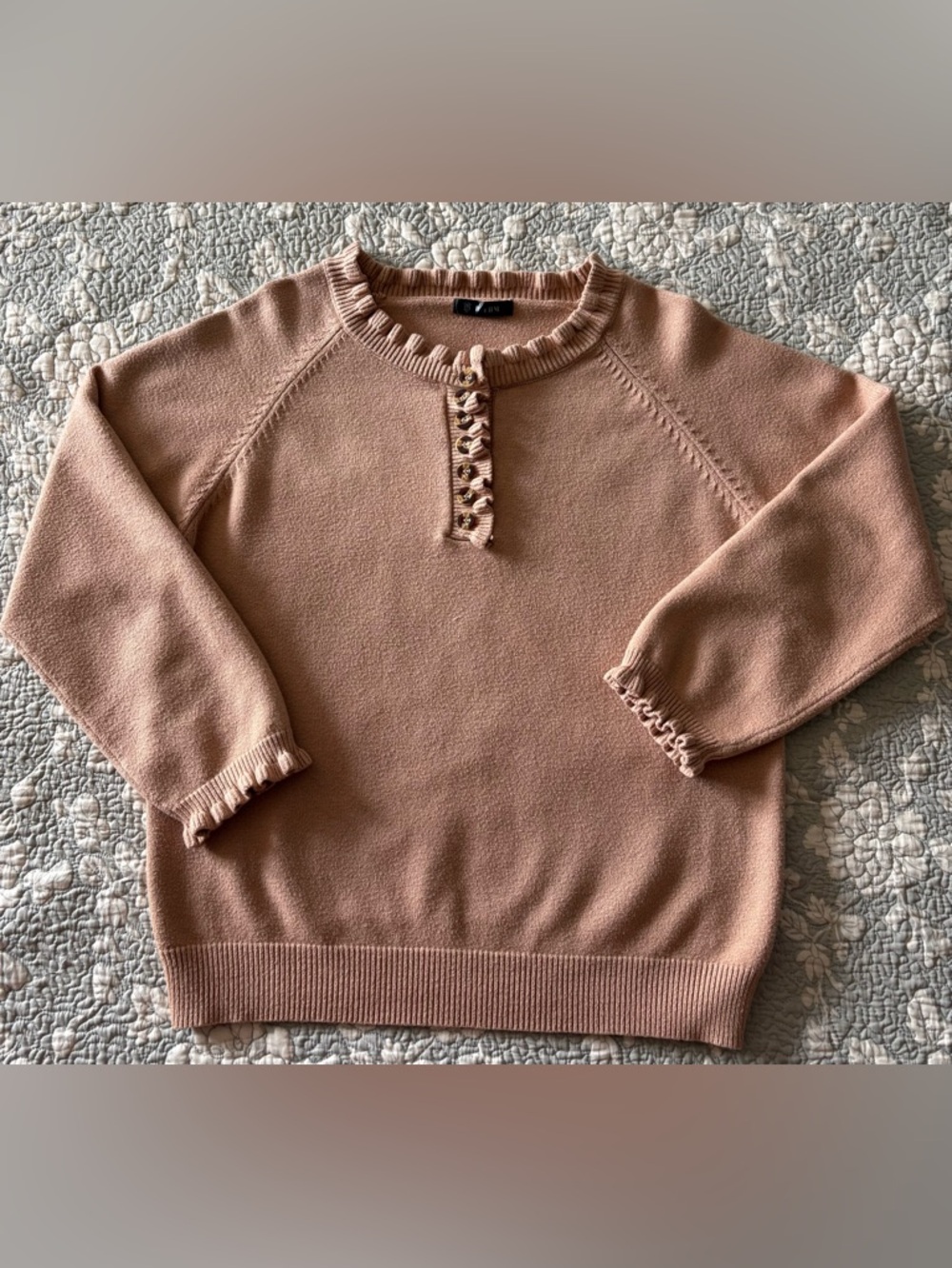 BTFBM Knit Sweater in Rosy Taupe w Ruffled Sleeve & Cuff - Half Button Closure L - Picture 9 of 11